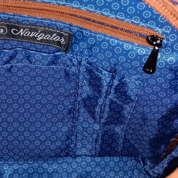Lug Navigator Tan Floral Crossbody Bag Used - Picture 6 of 8